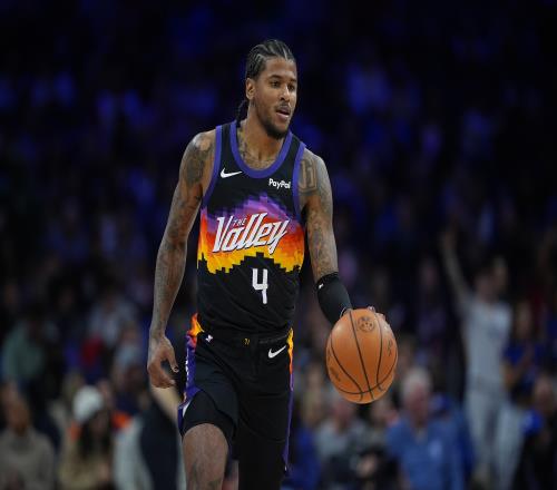 陈梦漫步街,美景如画令,人沉醉,香港赛马,赛程安排,赛果查询,马匹资料,赛事动态