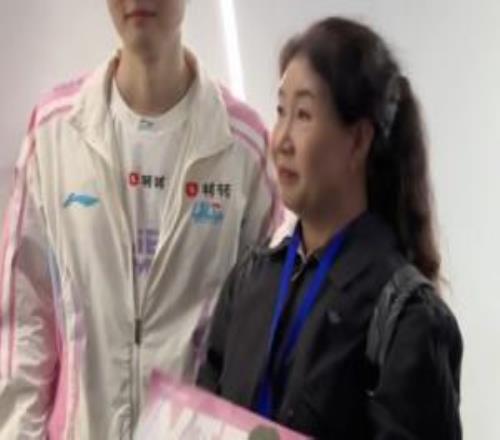 上海女排闯,入排超总决,天津女排遗,香港赛马,赛程安排,赛果查询,马匹资料,赛事动态